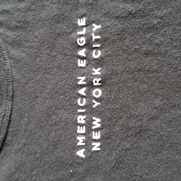 American Eagle T-Shirt - Picture 2 of 3